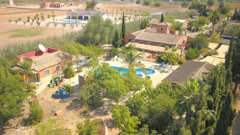 Villa for sale in Catral, Alicante