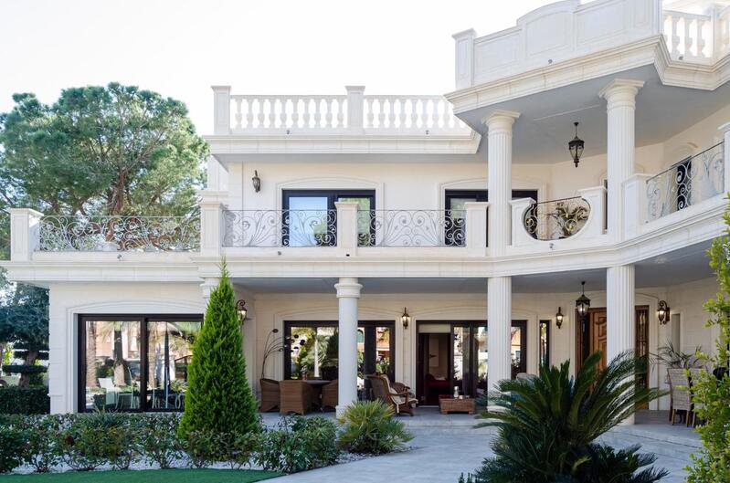 6 Cuarto Villa en venta