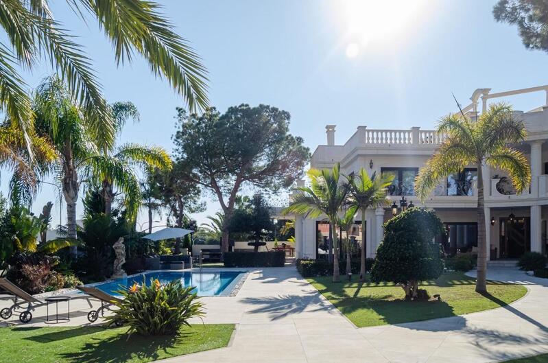 6 Cuarto Villa en venta