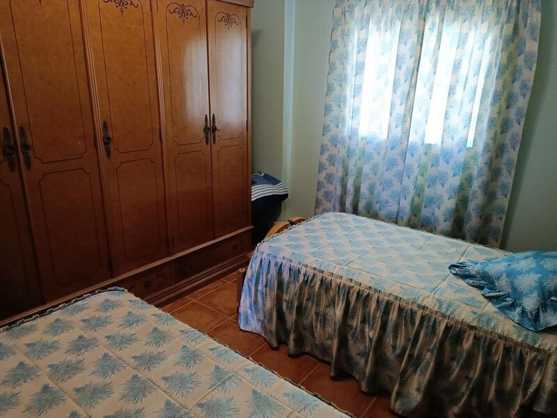 5 спальная комната Дом в пещере продается