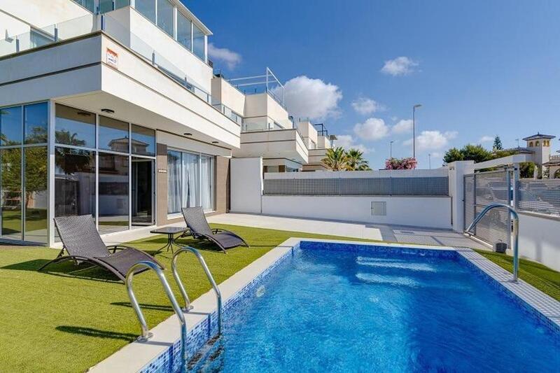 3 Cuarto Villa en venta