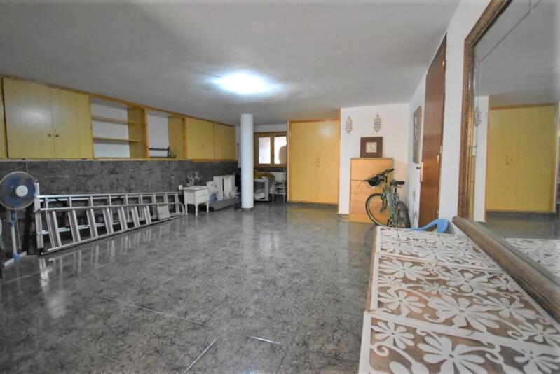 6 Cuarto Villa en venta