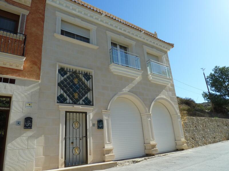 3 Cuarto Villa en venta