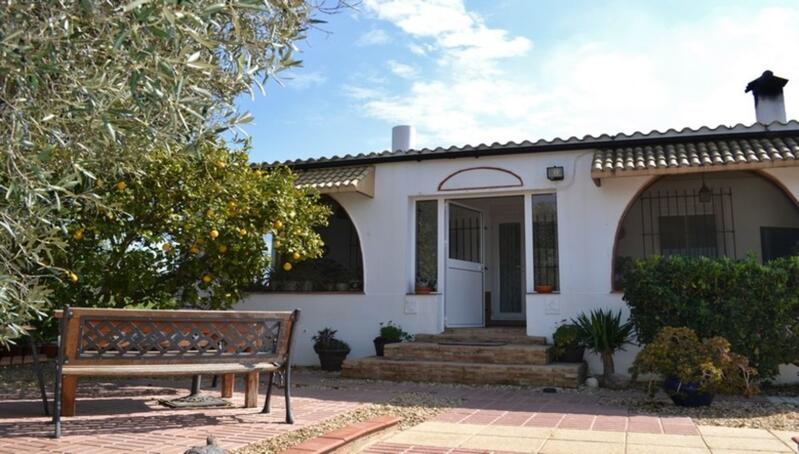 Country House for sale in Villarrasa, Huelva