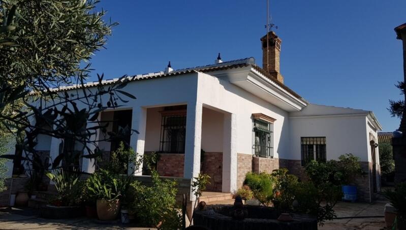 Country House for sale in Hinojos, Huelva