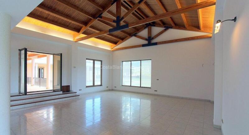 6 Cuarto Villa en venta