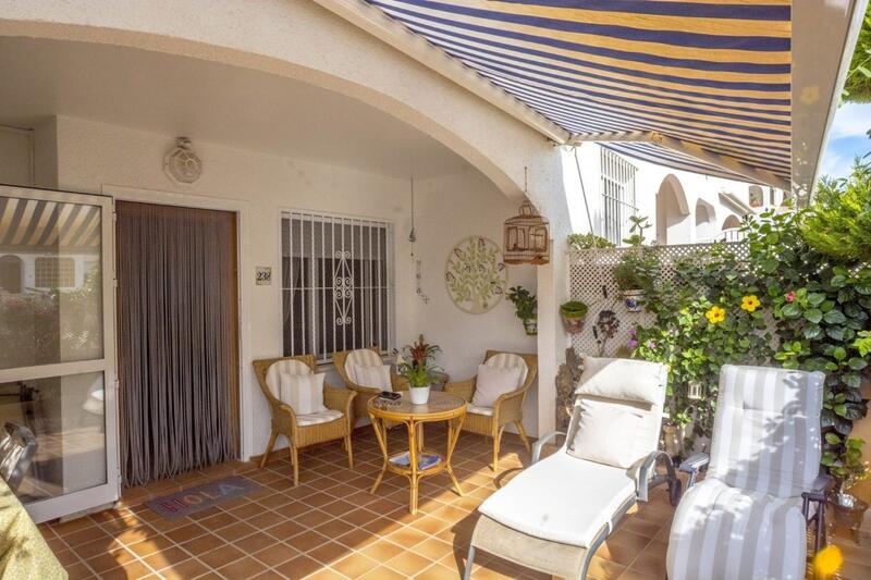 2 Cuarto Villa en venta