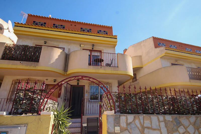 Villa Te koop in Orihuela Costa, Alicante