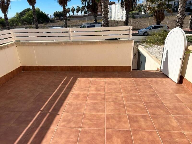 4 Cuarto Adosado en venta