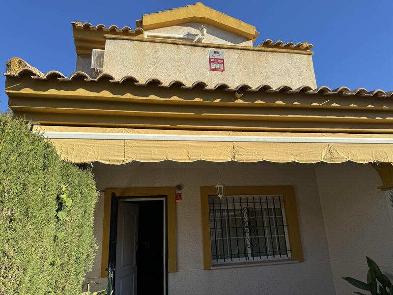 3 Cuarto Villa en venta