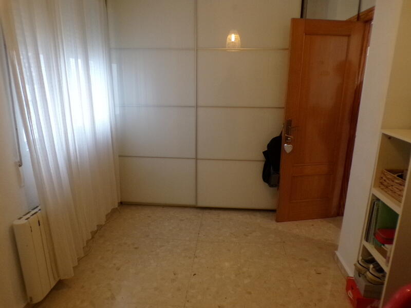 4 slaapkamer Appartement Te koop