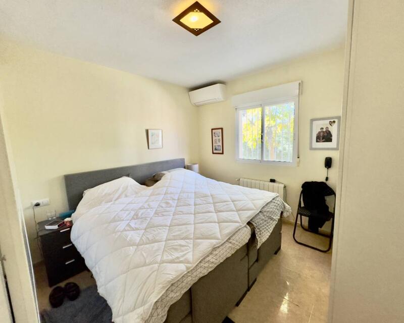 4 Schlafzimmer Landhaus zu verkaufen