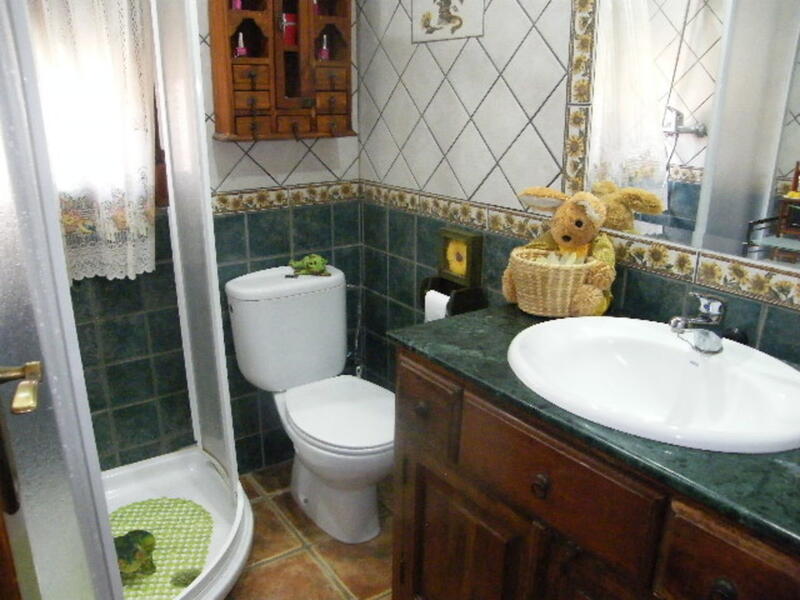 6 slaapkamer Gezinswoning Te koop