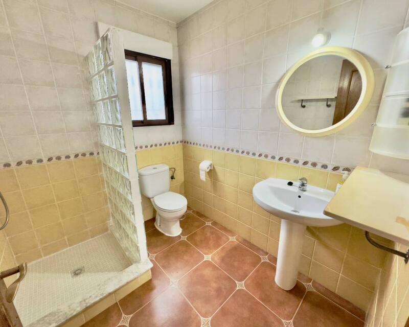 3 Schlafzimmer Landhaus zu verkaufen
