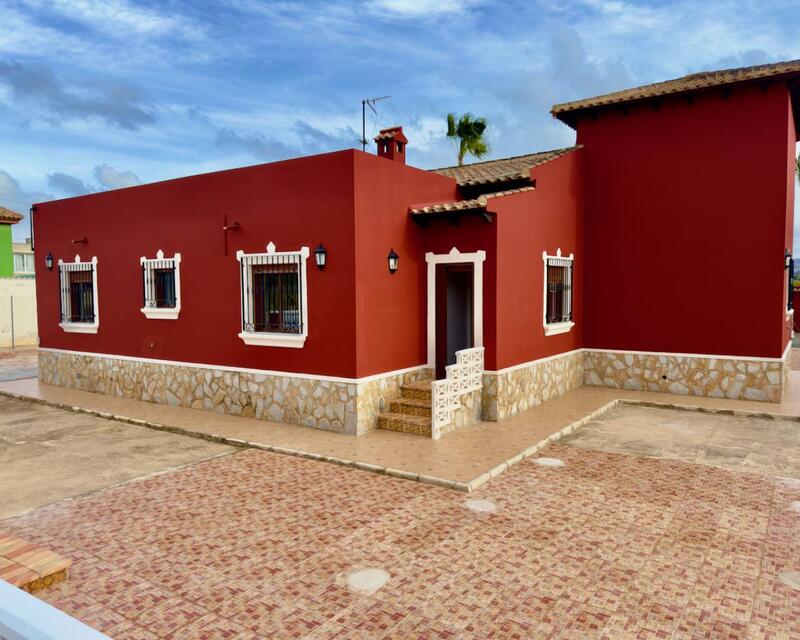 3 Schlafzimmer Landhaus zu verkaufen