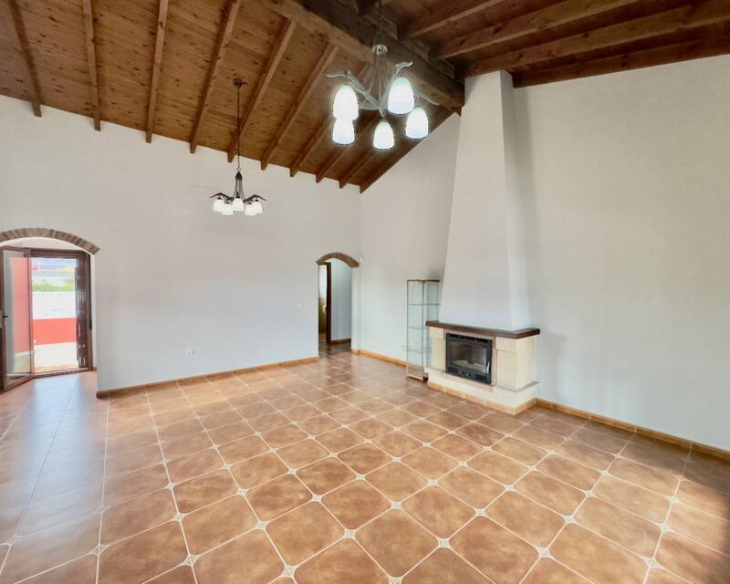 3 Schlafzimmer Landhaus zu verkaufen