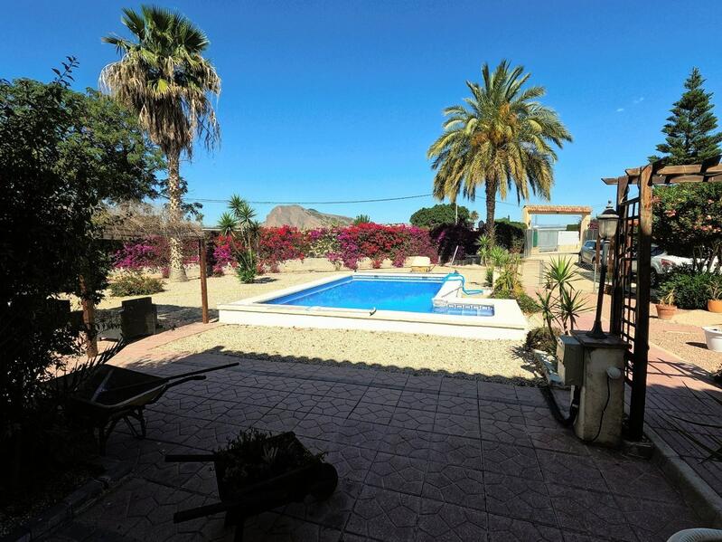 Villa à vendre dans Redovan, Alicante
