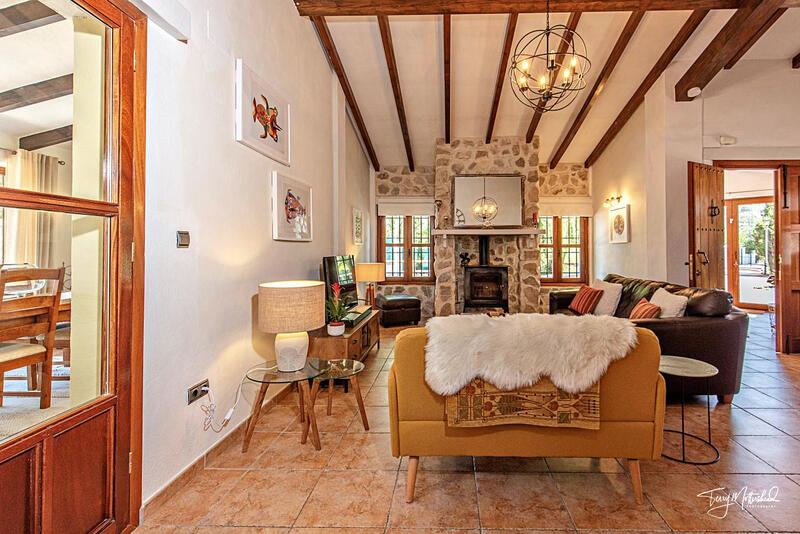 4 Schlafzimmer Villa zu verkaufen
