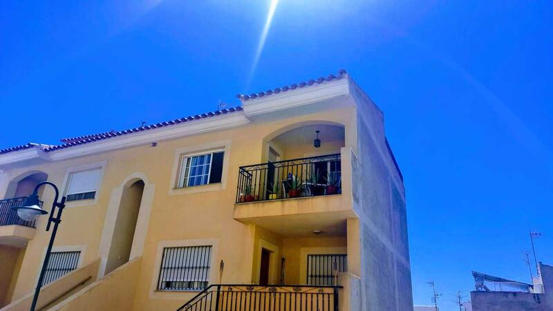 квартира продается в Palomares, Almería