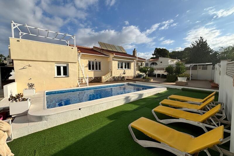 Villa à vendre dans Ciudad Quesada, Alicante
