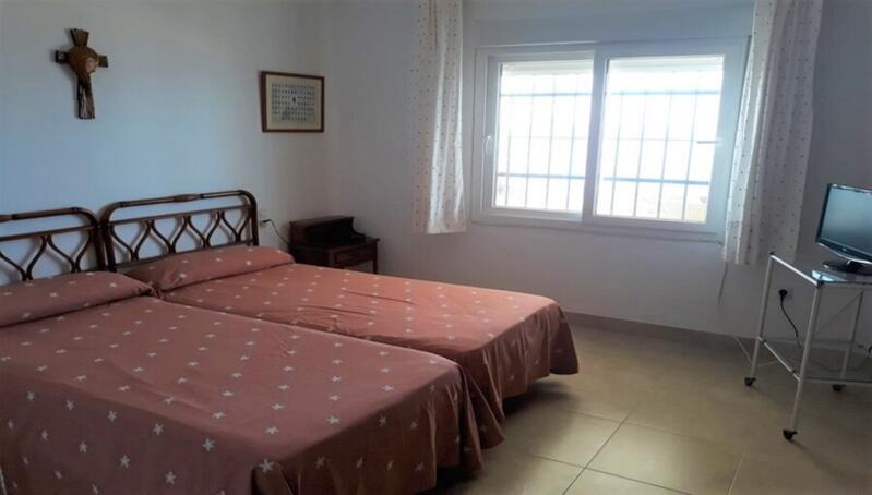 8 Cuarto Villa en venta