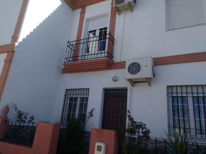 Rekkehus til salgs i Villablanca, Huelva