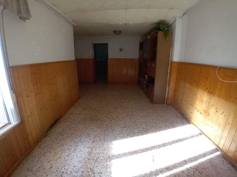 2 slaapkamer Gezinswoning Te koop