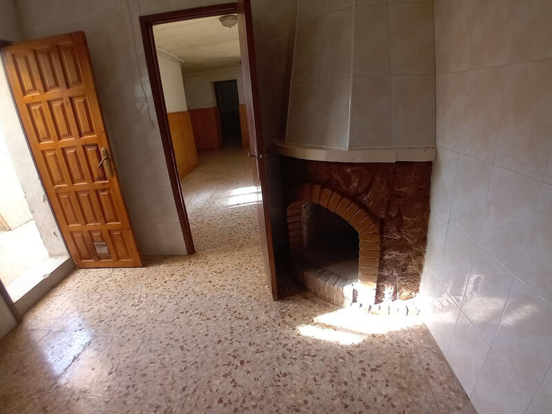 2 slaapkamer Gezinswoning Te koop