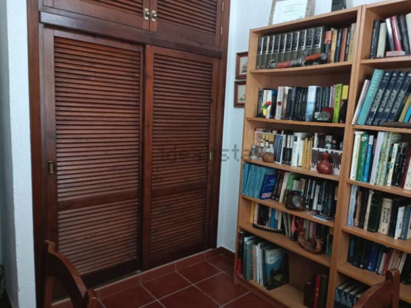 4 Cuarto Villa en venta