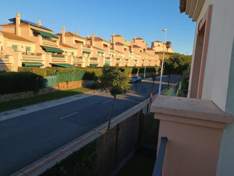 3 slaapkamer Villa Te koop