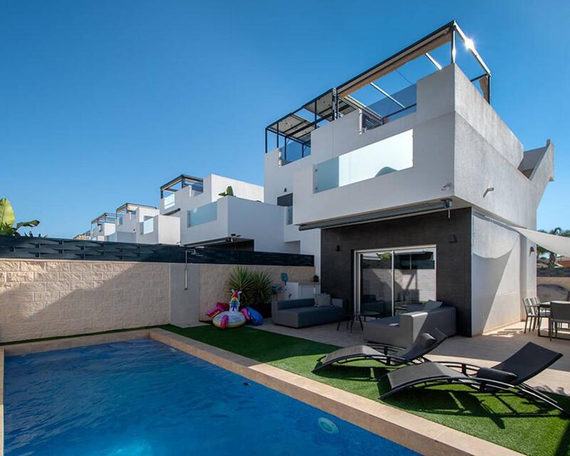 Villa til salgs i Ciudad Quesada, Alicante