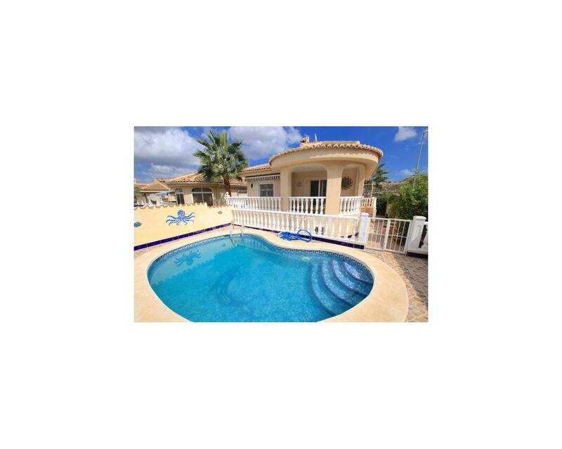Villa til salgs i Benijófar, Alicante