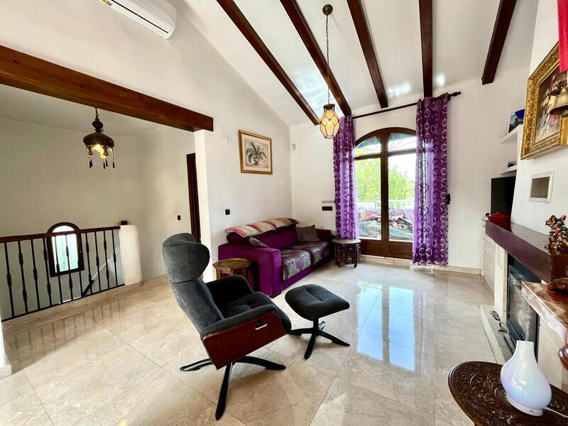 4 bedroom Villa for sale
