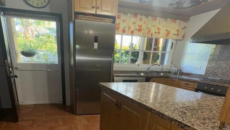 4 bedroom Villa for sale