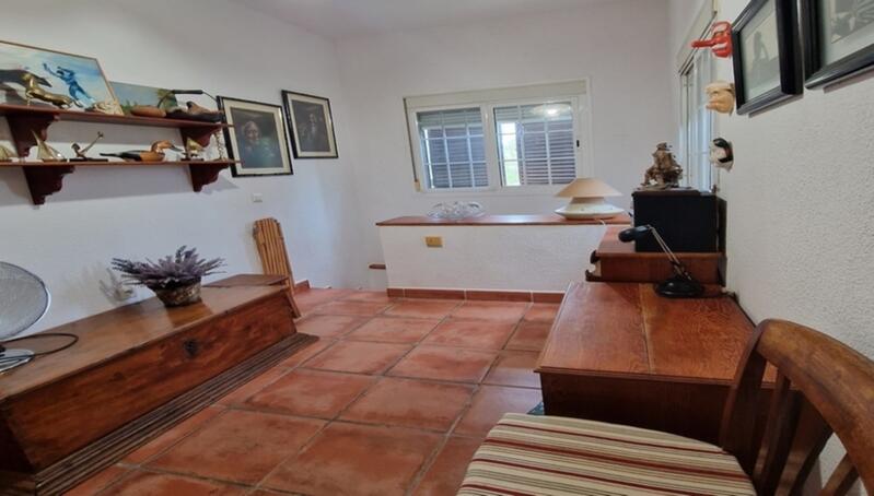 4 bedroom Villa for sale