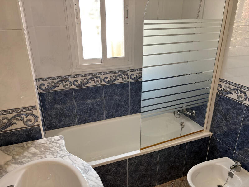 3 bedroom Townhouse for sale