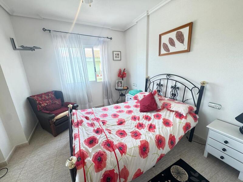 2 slaapkamer Appartement Te koop