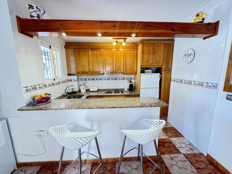 3 slaapkamer Gezinswoning Te koop