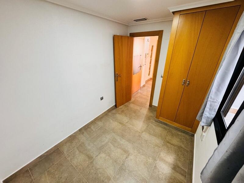 2 slaapkamer Appartement Te koop