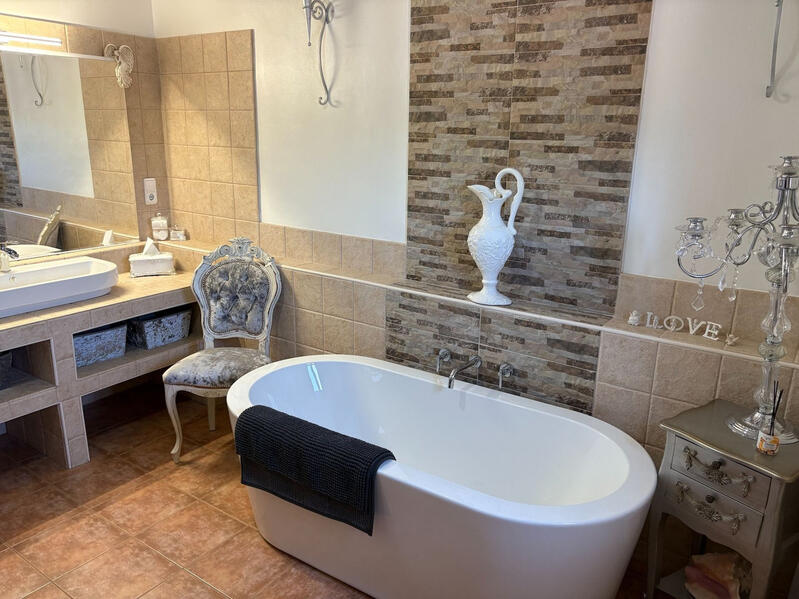 5 slaapkamer Villa Te koop