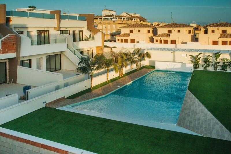 Apartment for sale in Pilar de la Horadada, Alicante