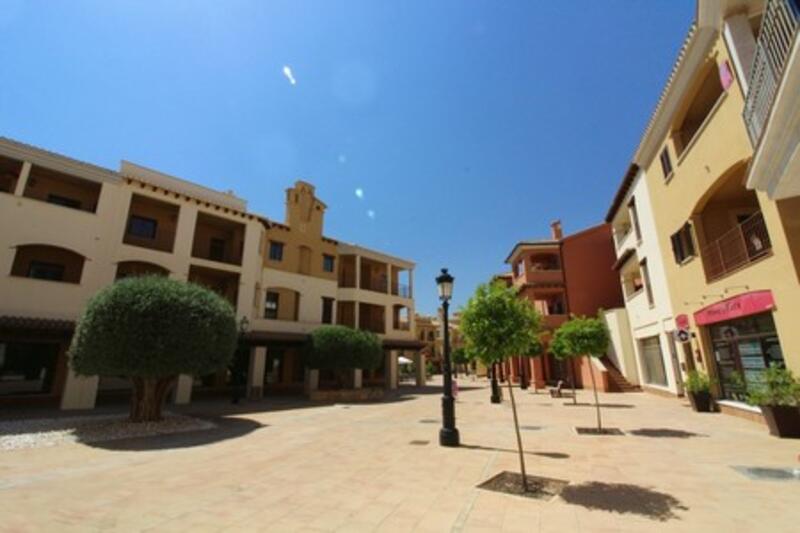 квартира продается в Hacienda del Alamo Golf Resort, Murcia