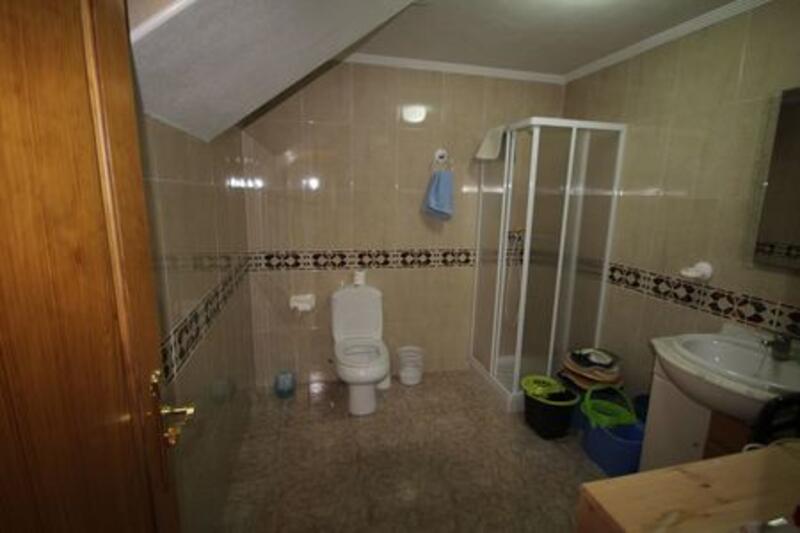 4 Cuarto Adosado en venta