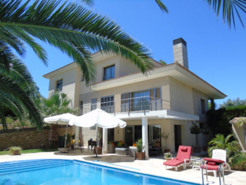 Villa for sale in Molina de Segura, Murcia