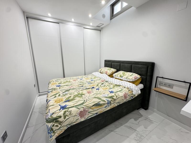 4 Cuarto Villa en venta