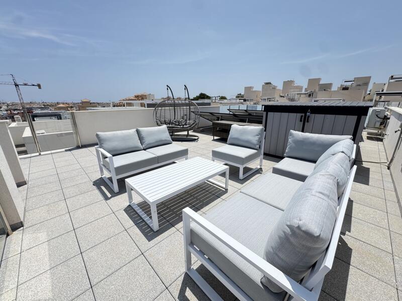 4 Cuarto Villa en venta