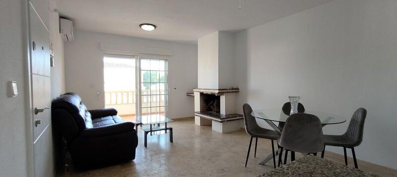 2 slaapkamer Appartement Te koop