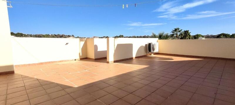 2 slaapkamer Appartement Te koop