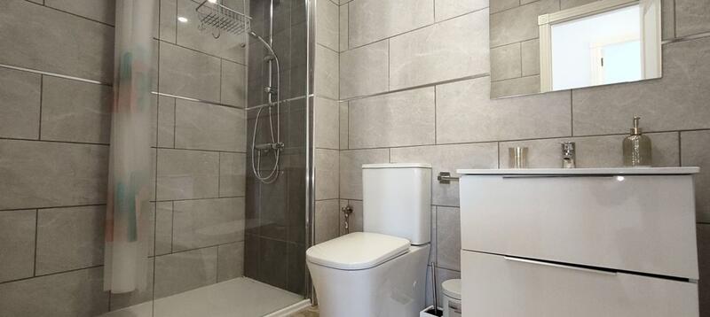 2 slaapkamer Appartement Te koop