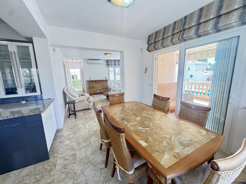 3 slaapkamer Villa Te koop